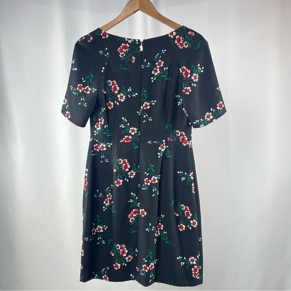 Draper James Floral‎ V-Neck Sheath Dress in Black Size 6 - Picture 6 of 8